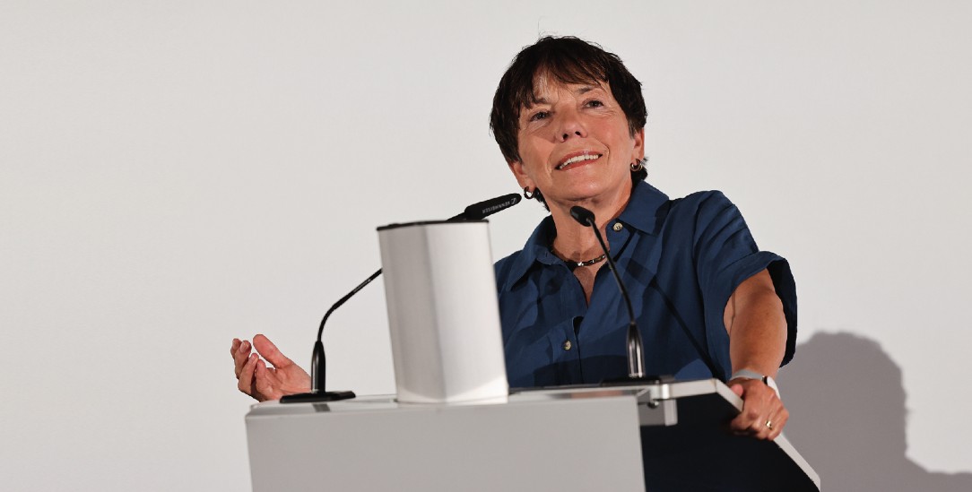 »Selig sind, die Frieden stiften«: Margot Käßmann beim Publik-Forum-Thementag in Hannover (Foto: Ute Victor)